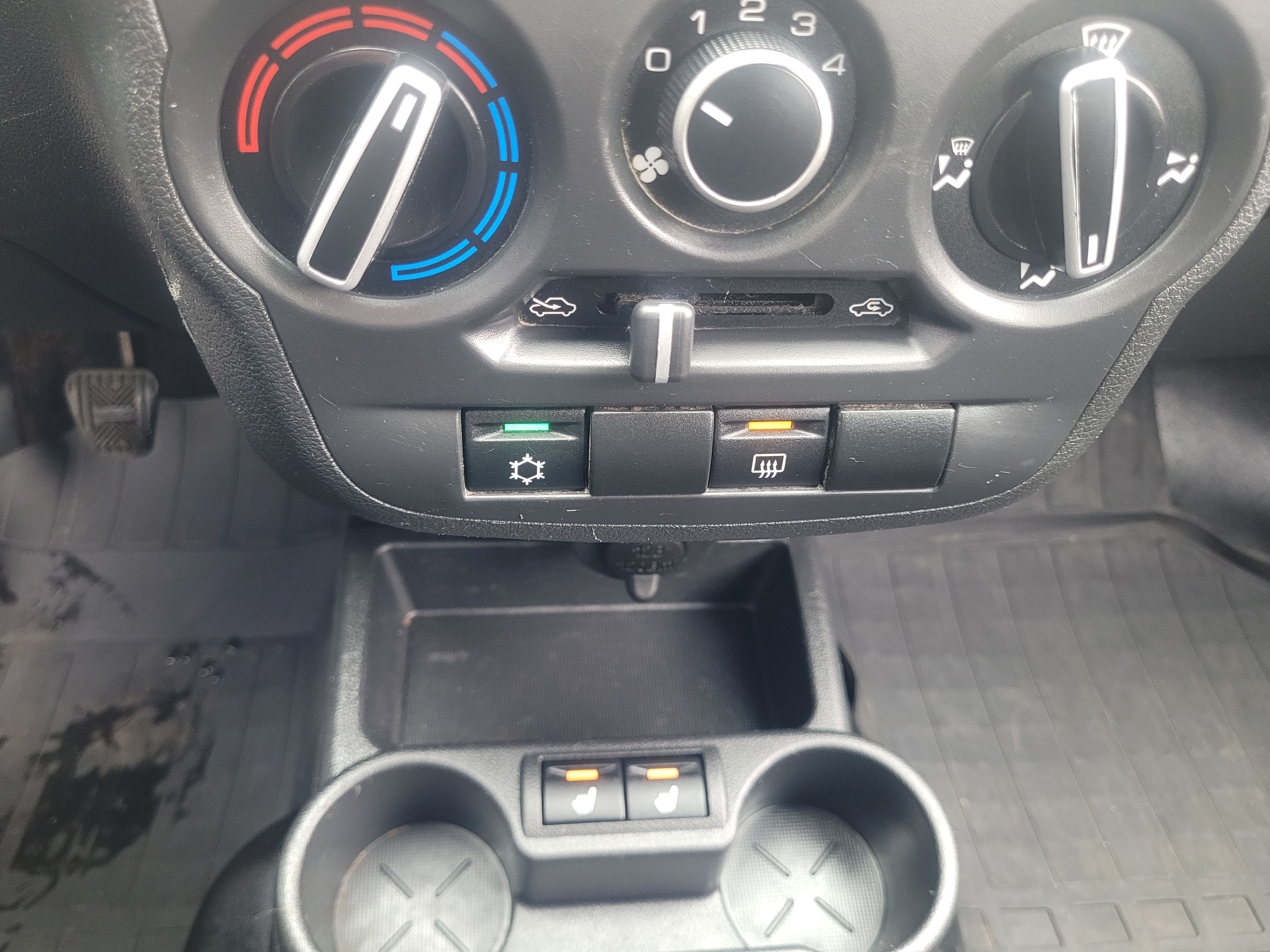 LADA (ВАЗ) -